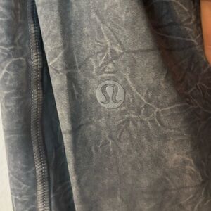 Lululemon Blue-Gray Athletic Leggings